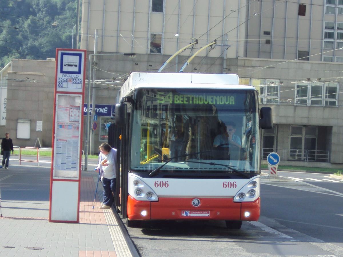 606_na_54_Beethovenova_.JPG