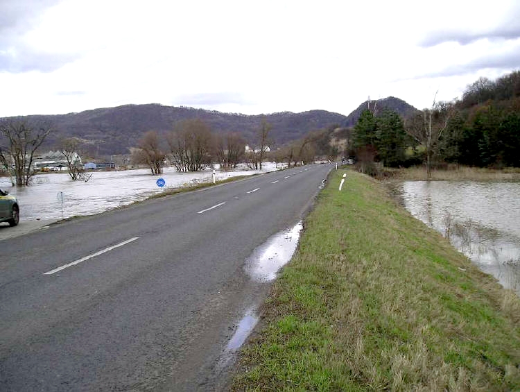 Povodně21.jpg